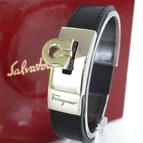 Authentic Salvatore Ferragamo Gancini bracelet Bangle leather/metal [Used] - Picture 1 of 11
